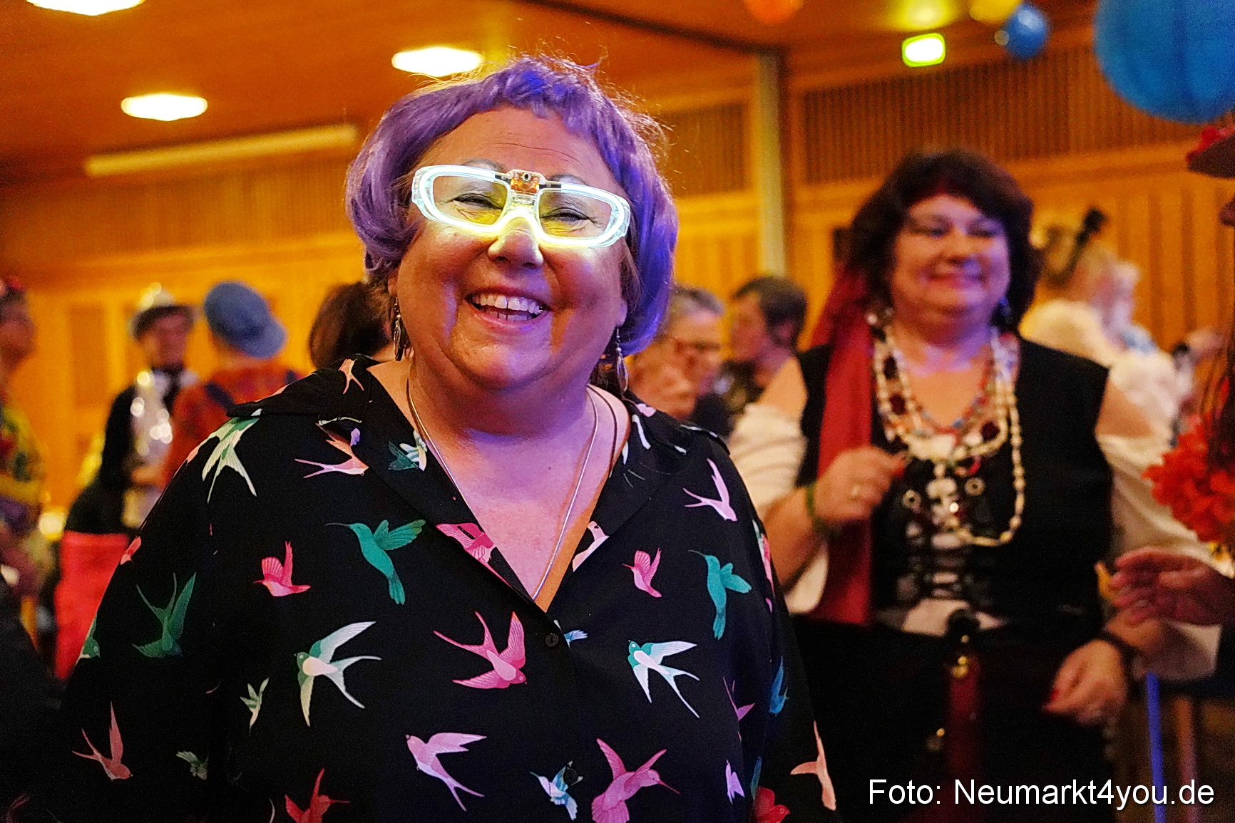 Weiberfasching Neumarkt 2023 0095