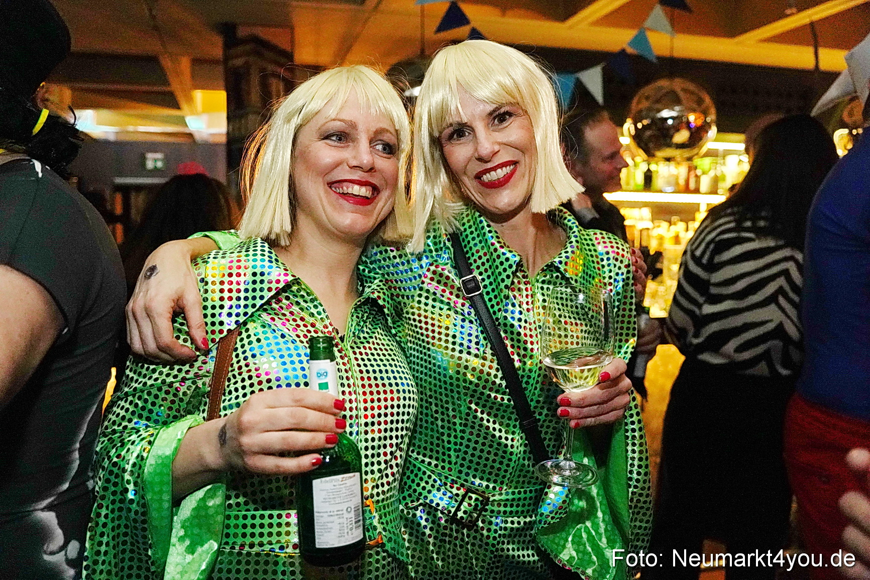 Weiberfasching Neumarkt 2023 0138