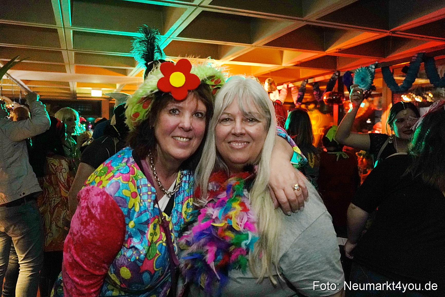 Weiberfasching Neumarkt 2023 0141