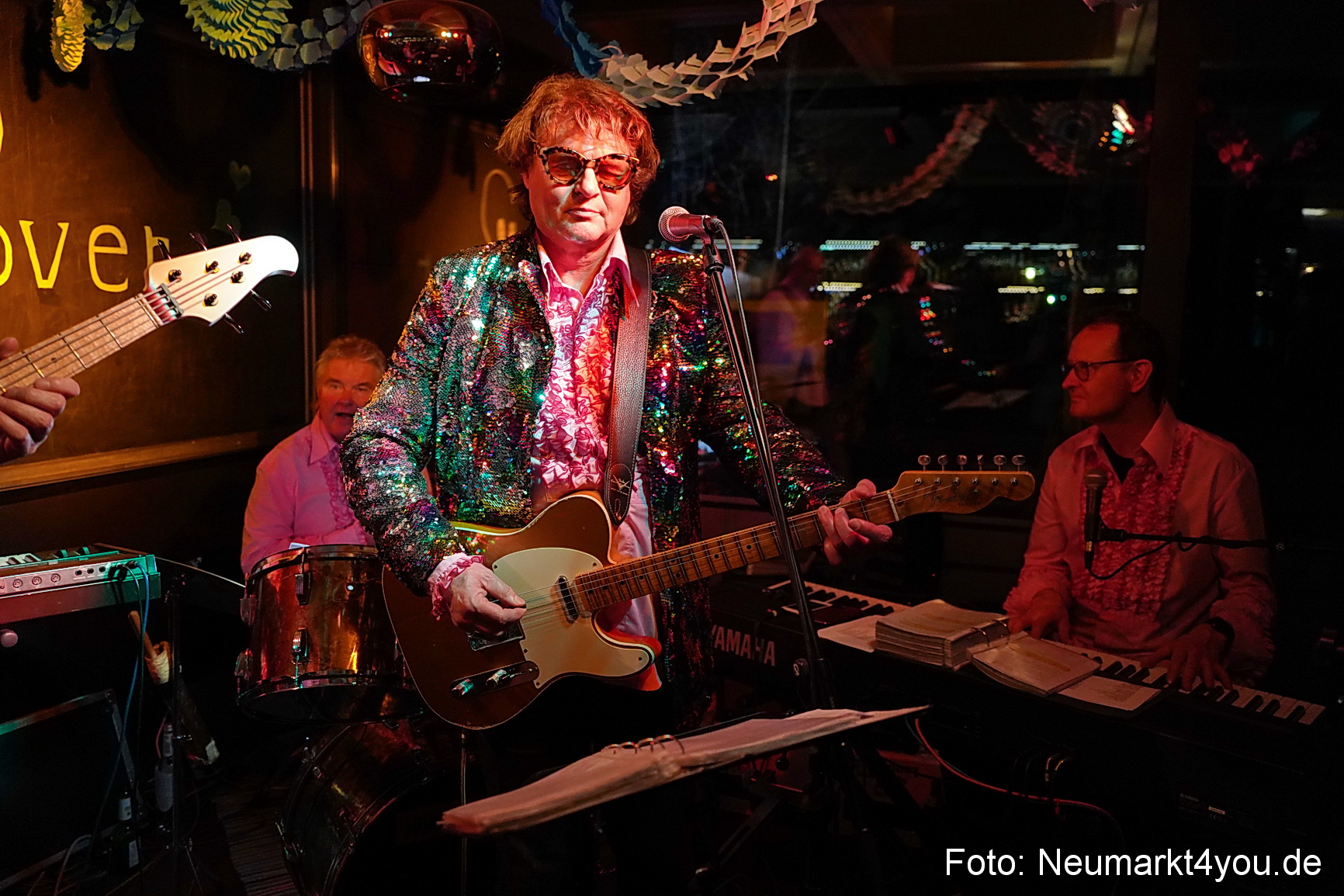 Weiberfasching Neumarkt 2023 0152