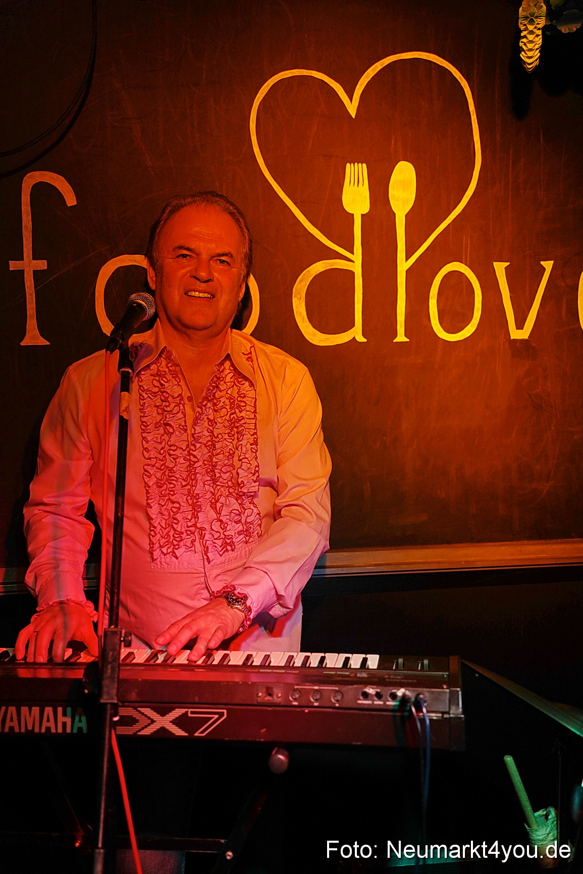 Weiberfasching Neumarkt 2023 0155