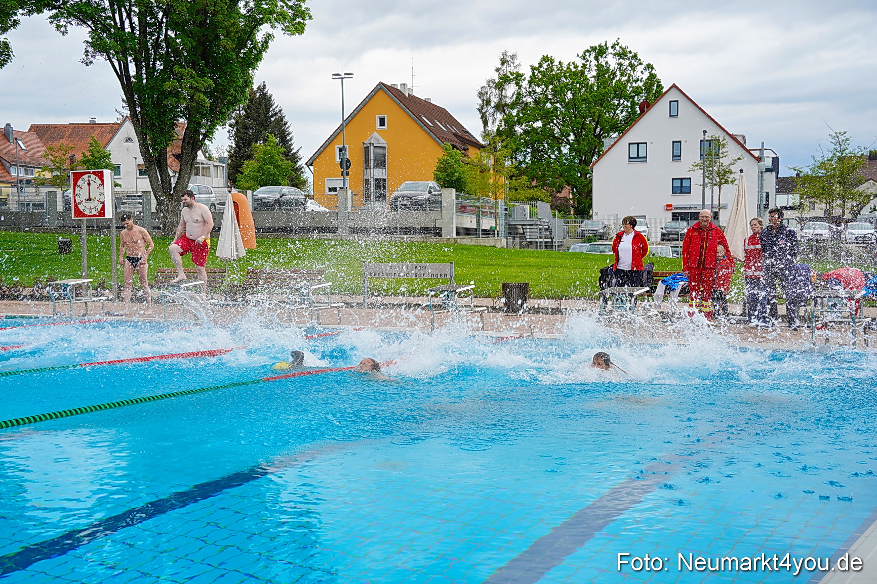 Anschwimmen Freibad Neumarkt 2024 0004