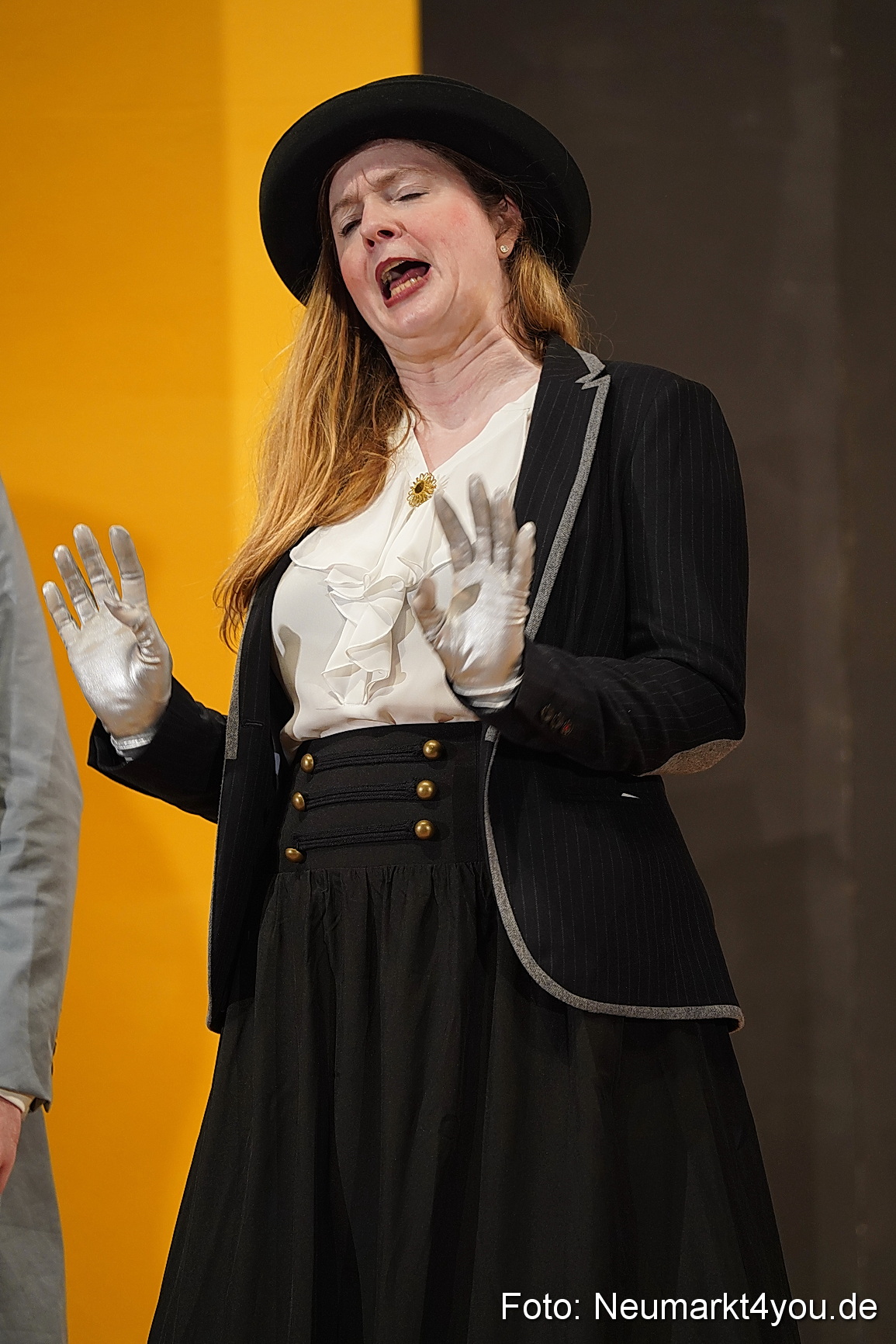 Der Florentinerhut Schloss Spiele Neumarkt 0029