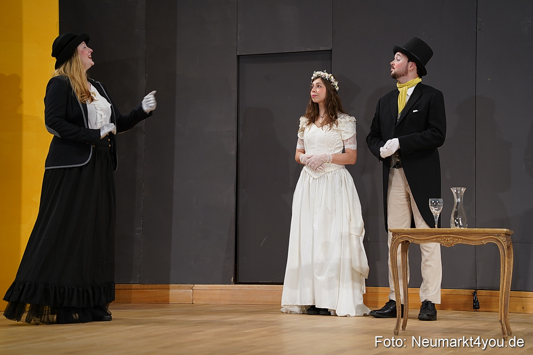 Der Florentinerhut Schloss Spiele Neumarkt 0032