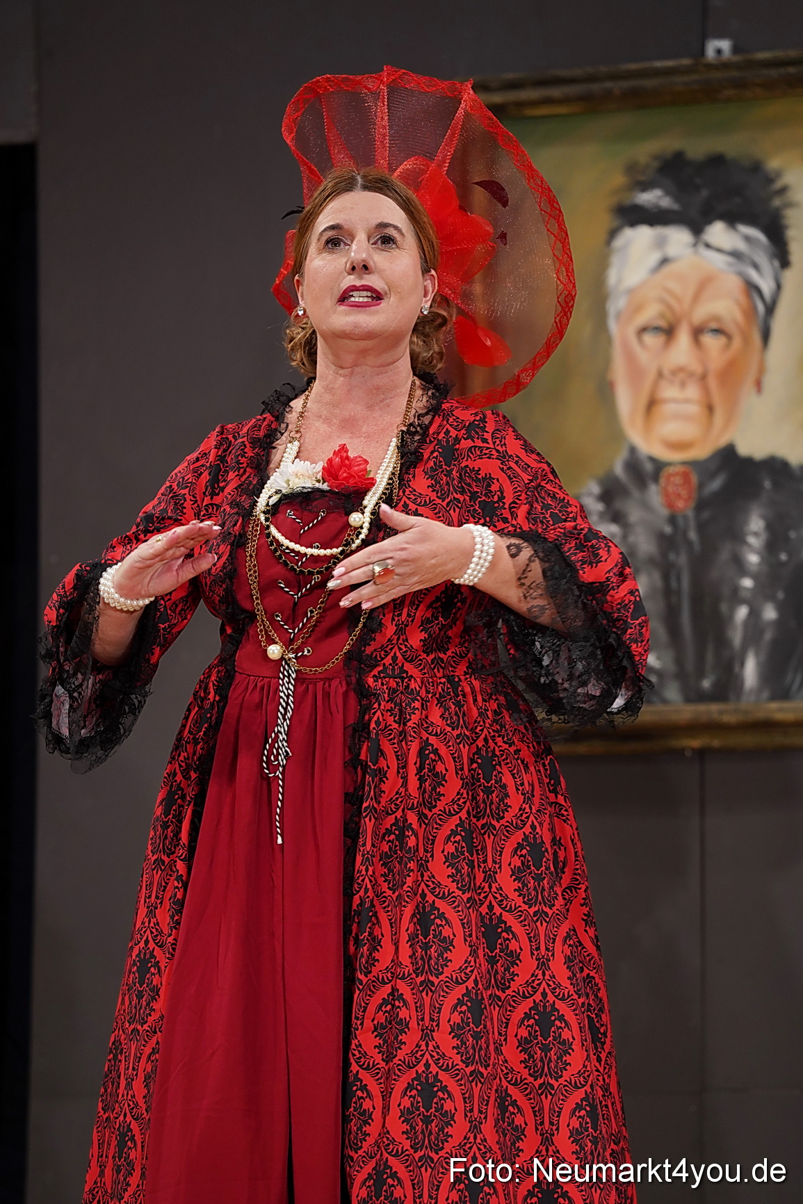 Der Florentinerhut Schloss Spiele Neumarkt 0068