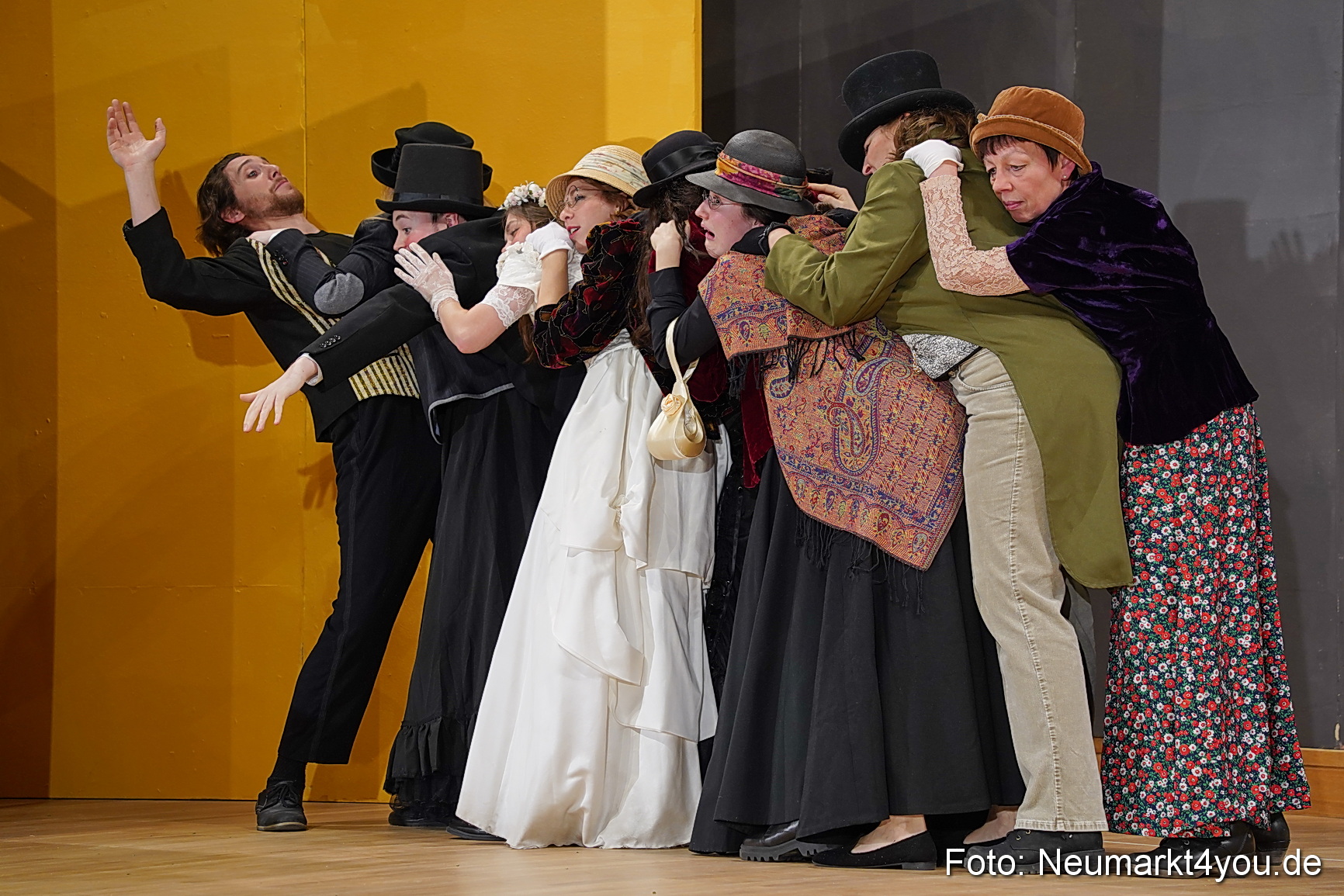 Der Florentinerhut Schloss Spiele Neumarkt 0085