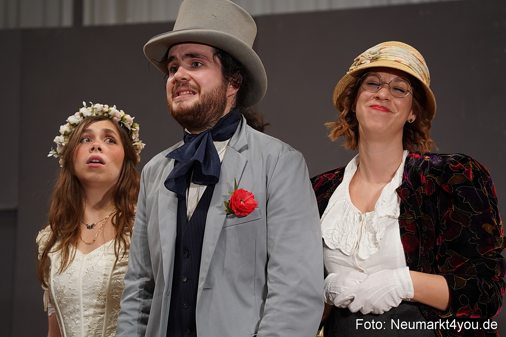 Der Florentinerhut Schloss Spiele Neumarkt 0104