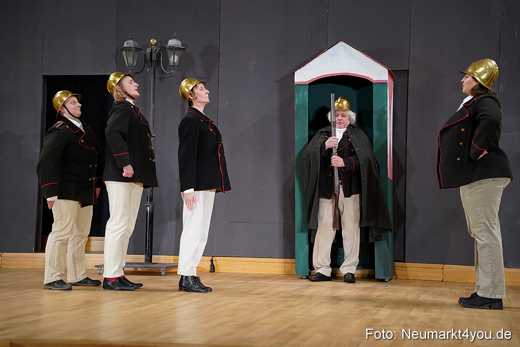 Der Florentinerhut Schloss Spiele Neumarkt 0105