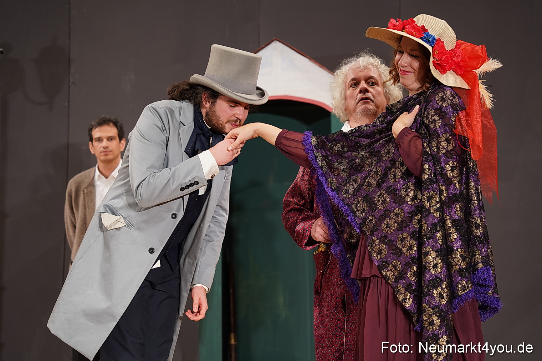 Der Florentinerhut Schloss Spiele Neumarkt 0129