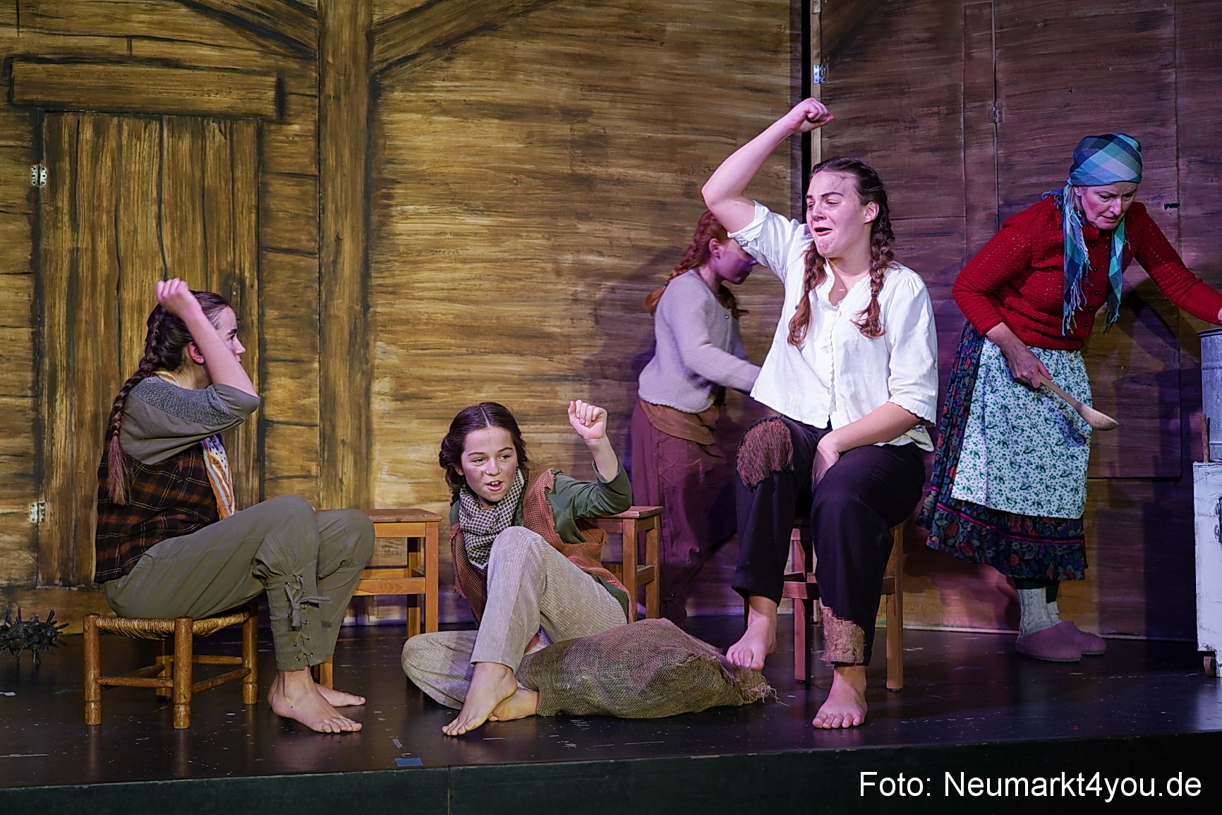 Der Teufel mit den goldenen Haaren 2024 0039