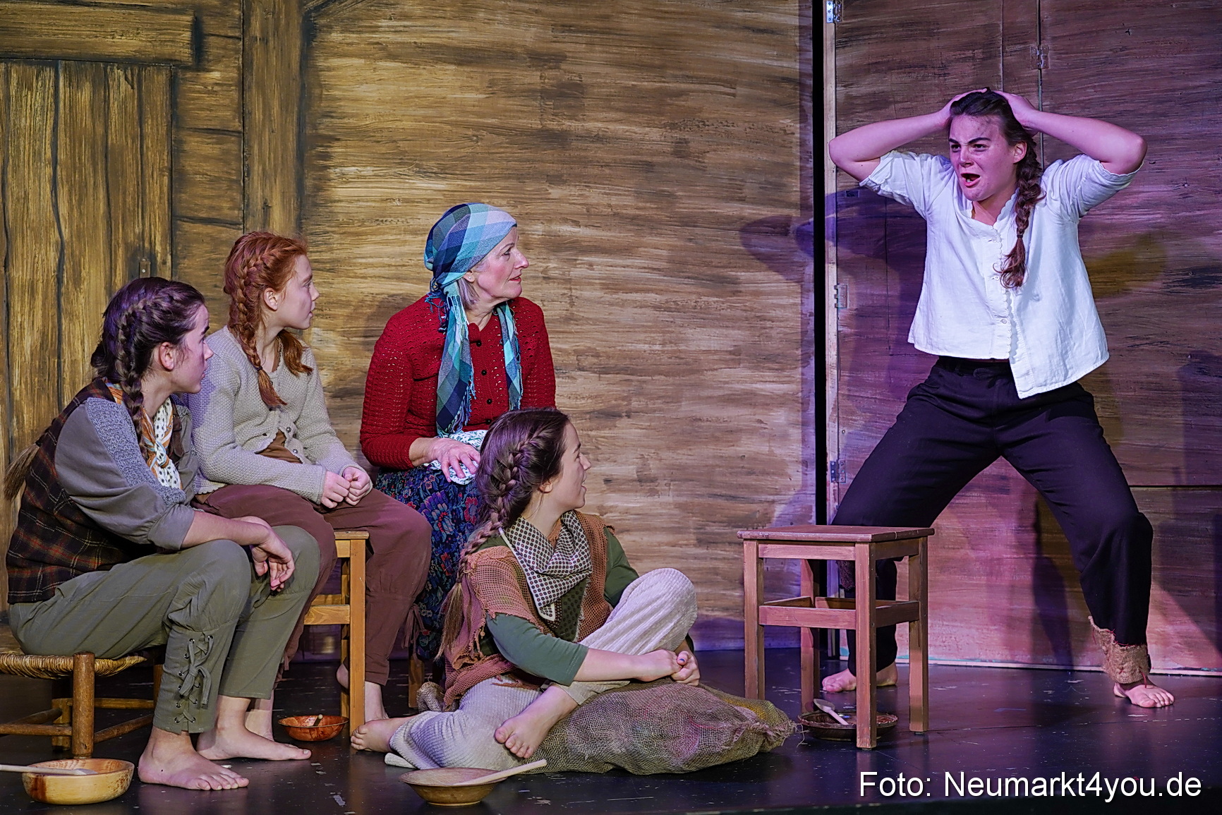 Der Teufel mit den goldenen Haaren 2024 0043