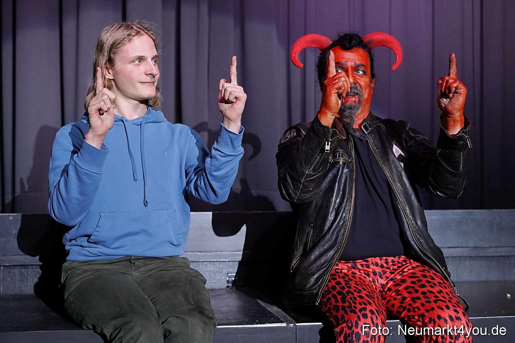 Der Teufel mit den goldenen Haaren 2024 0049