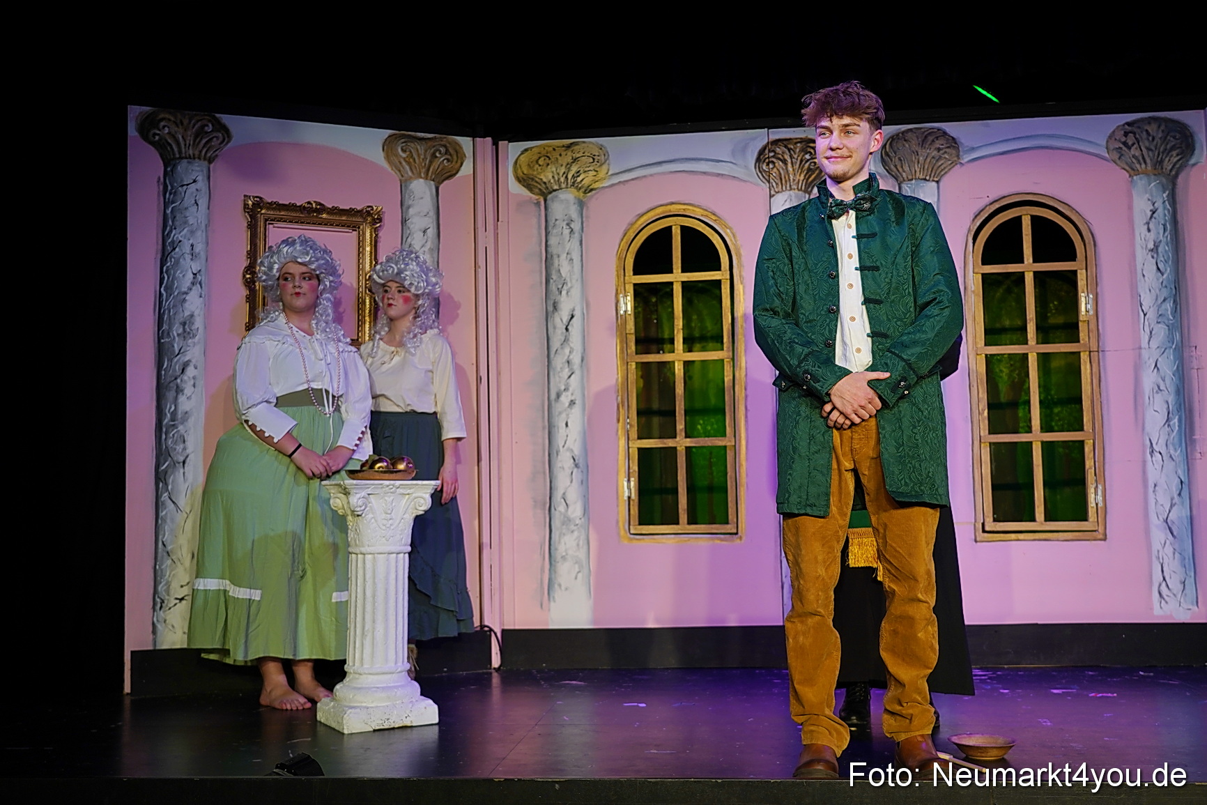 Der Teufel mit den goldenen Haaren 2024 0050