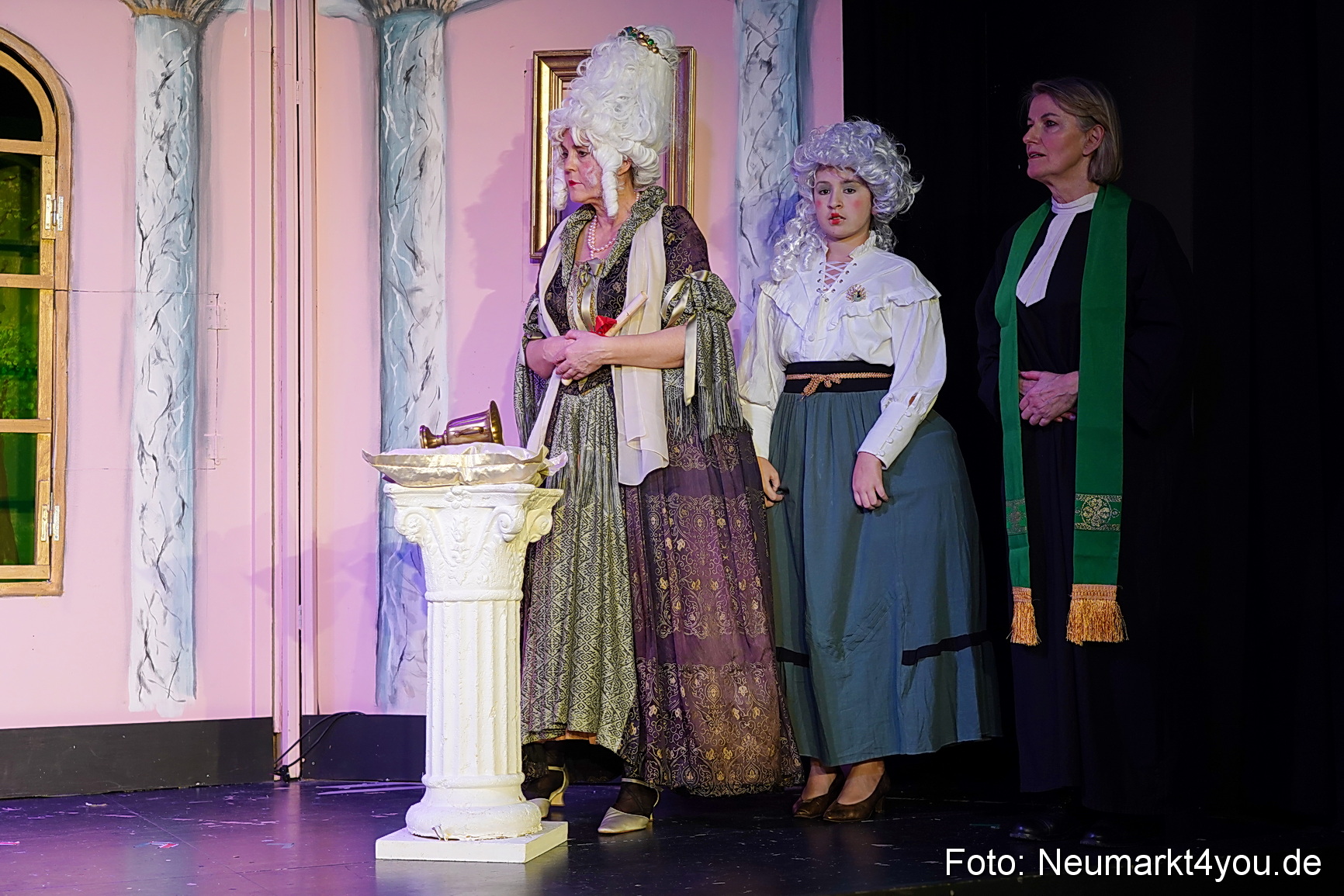 Der Teufel mit den goldenen Haaren 2024 0057