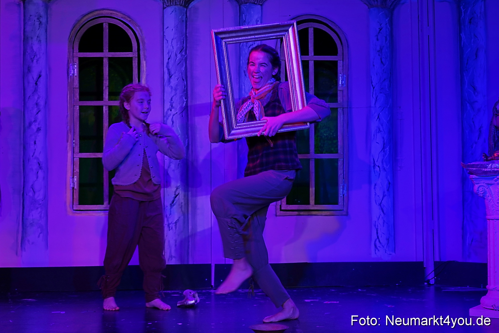 Der Teufel mit den goldenen Haaren 2024 0059