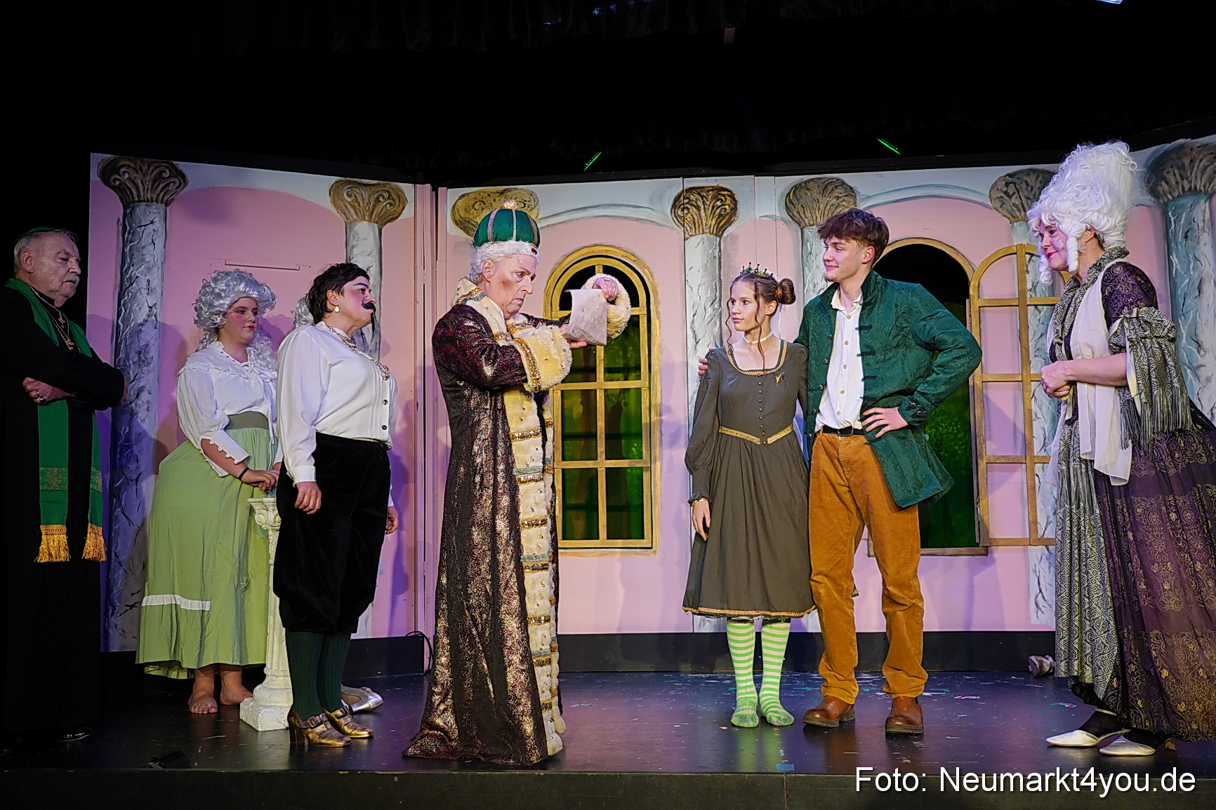 Der Teufel mit den goldenen Haaren 2024 0066