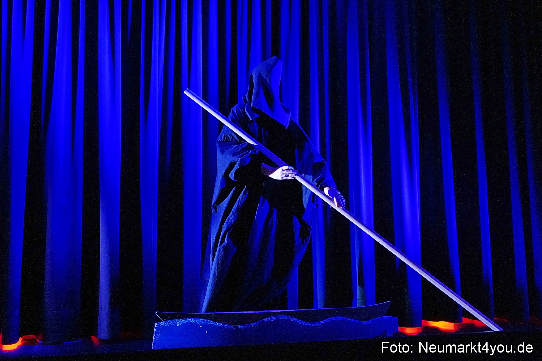 Der Teufel mit den goldenen Haaren 2024 0078