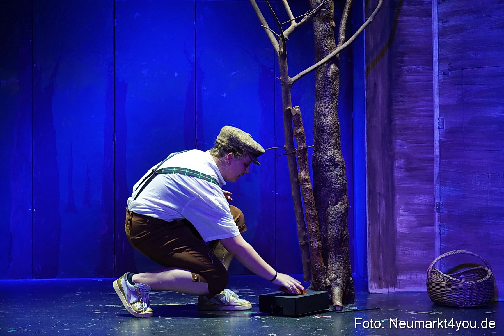 Der Teufel mit den goldenen Haaren 2024 0092