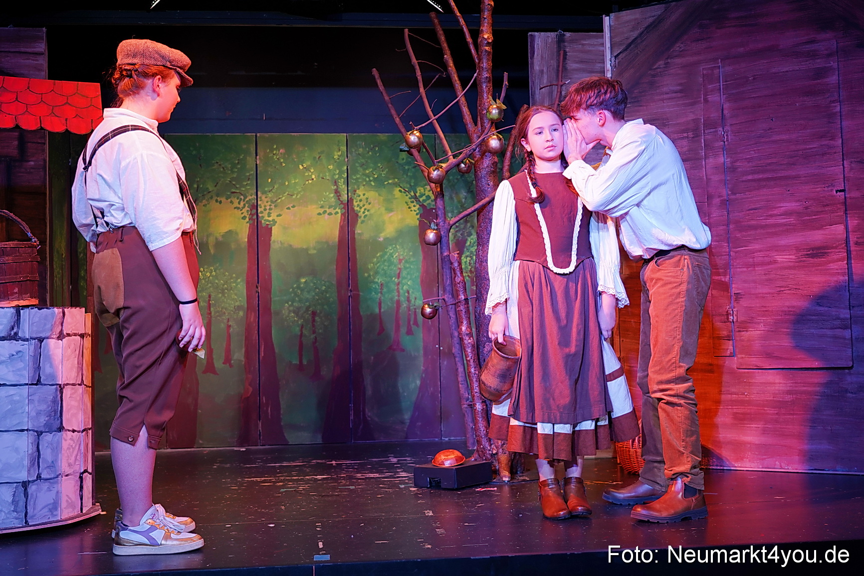 Der Teufel mit den goldenen Haaren 2024 0094