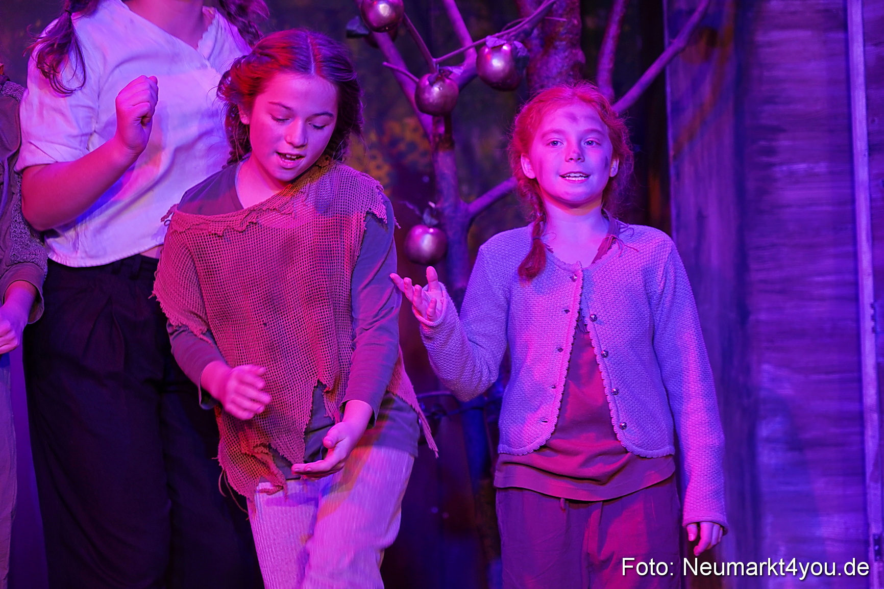 Der Teufel mit den goldenen Haaren 2024 0103