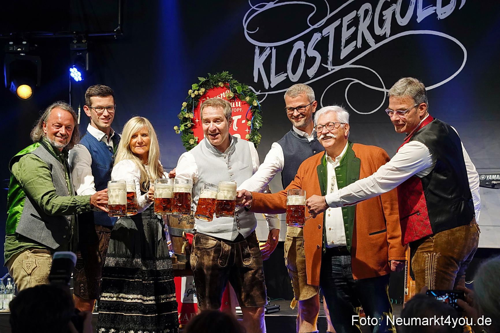 Eroeffnung Fruehlingsfest Neumarkt 2024