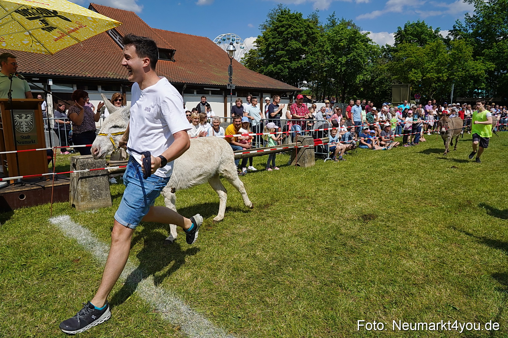 Eselrennen Fruehlingsfest Neumarkt 2024 0081