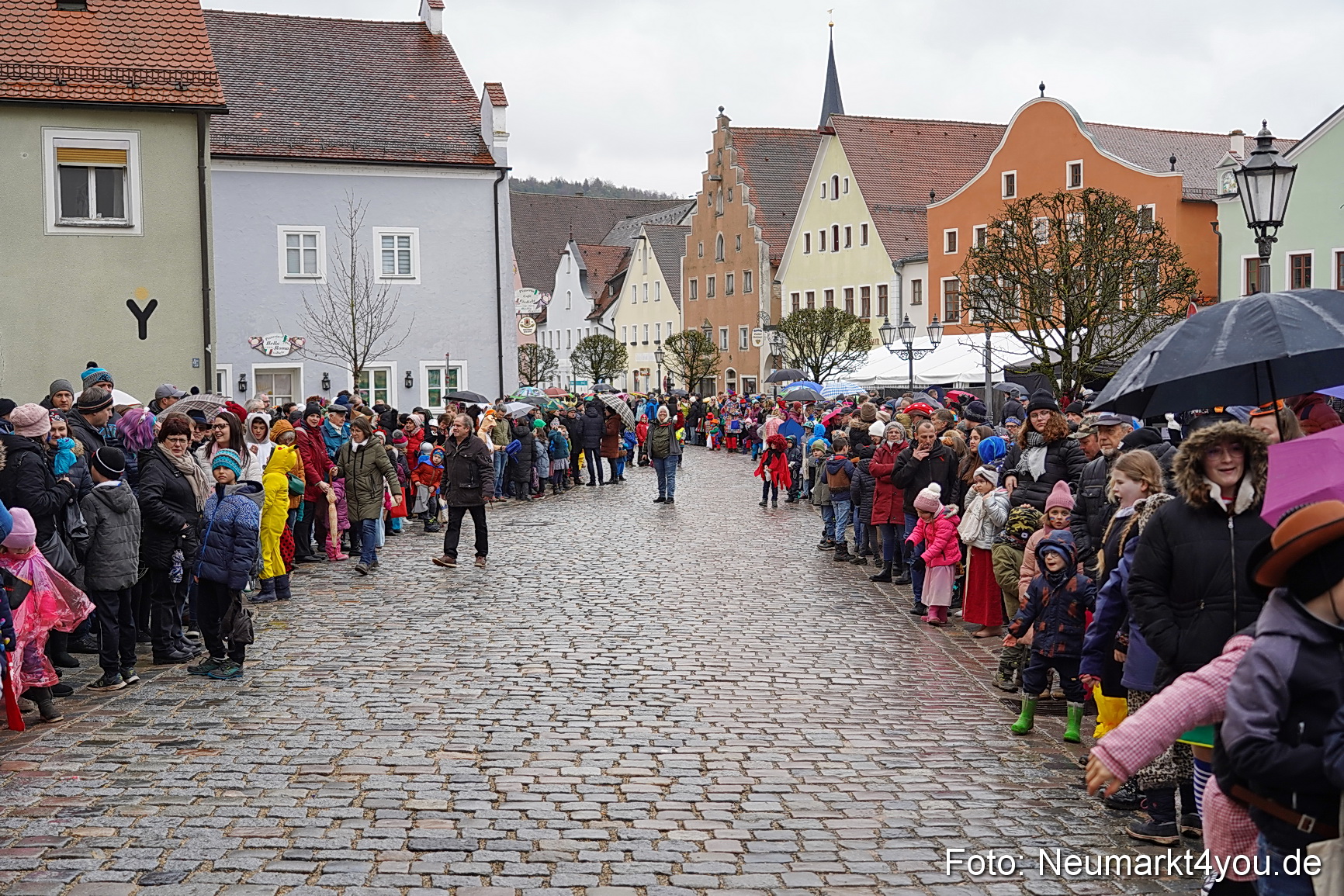 Faschingsumzug Berching 2024 0026