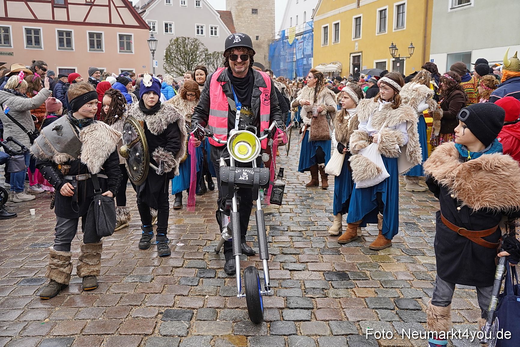 Faschingsumzug Berching 2024 0099