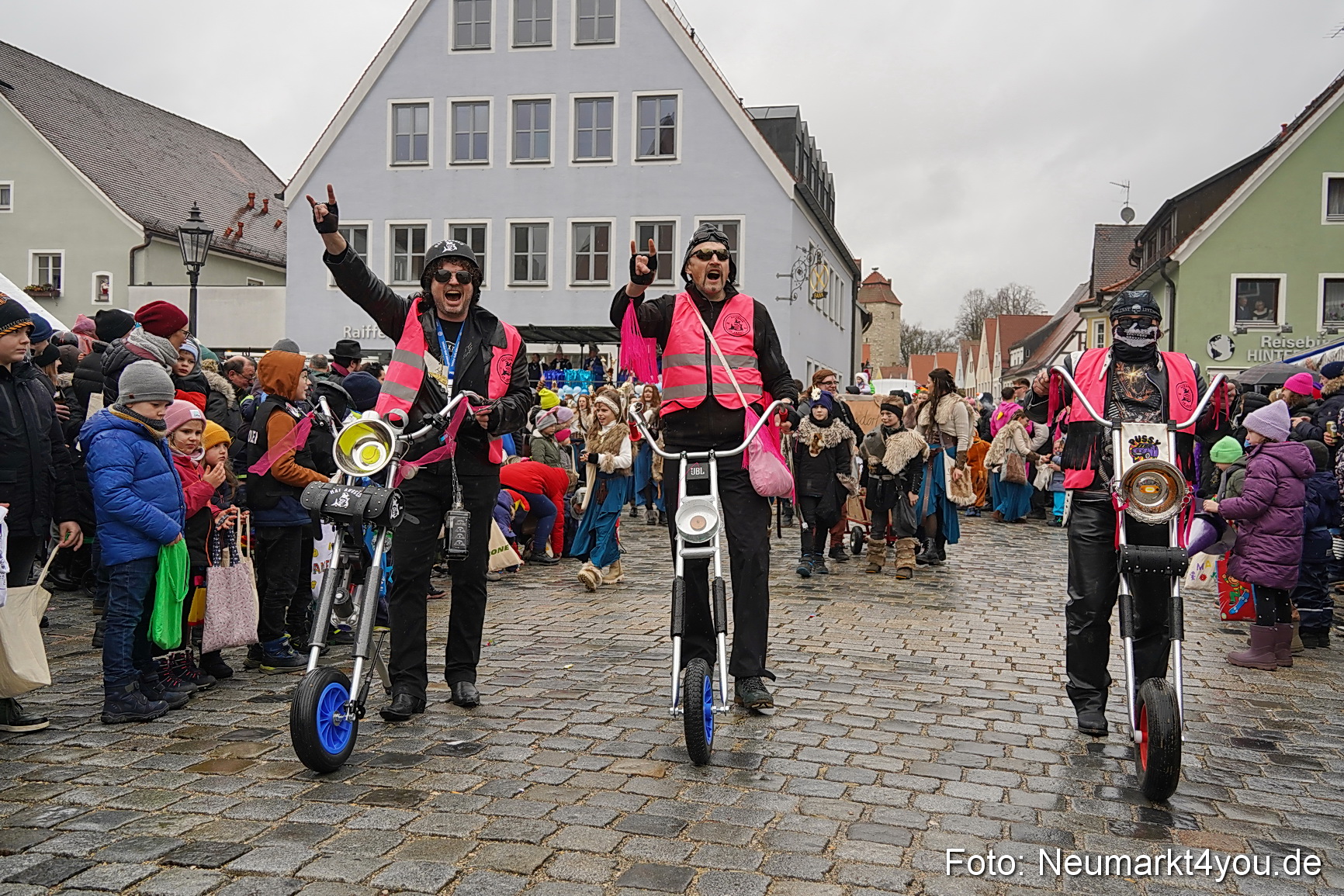 Faschingsumzug Berching 2024 0182