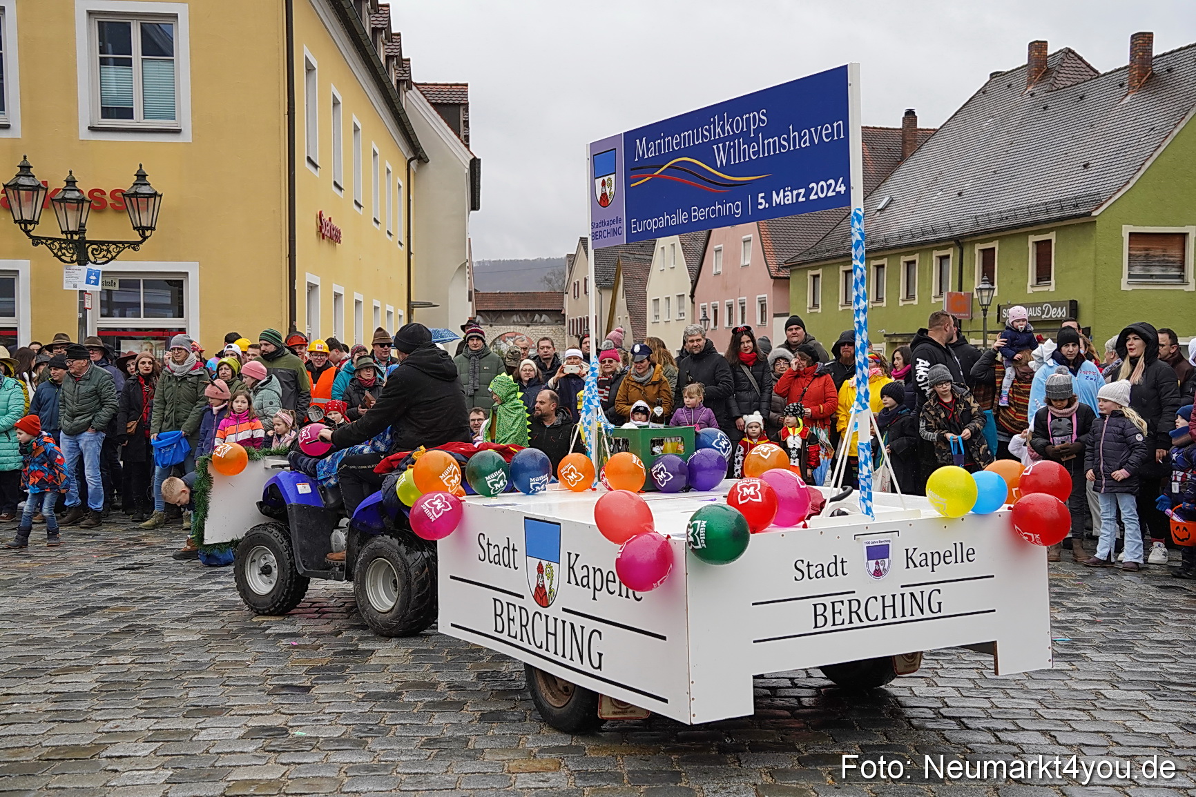 Faschingsumzug Berching 2024 0231