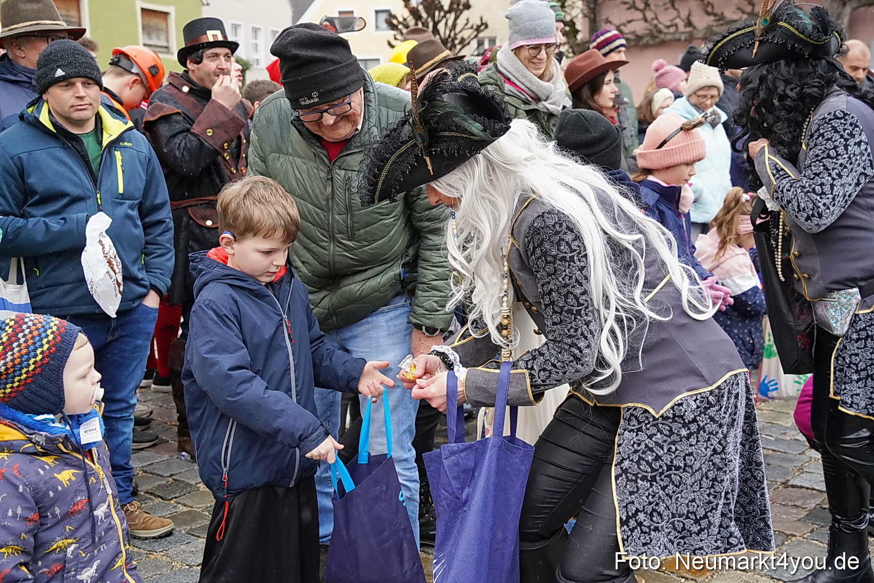 Faschingsumzug Berching 2024 0328