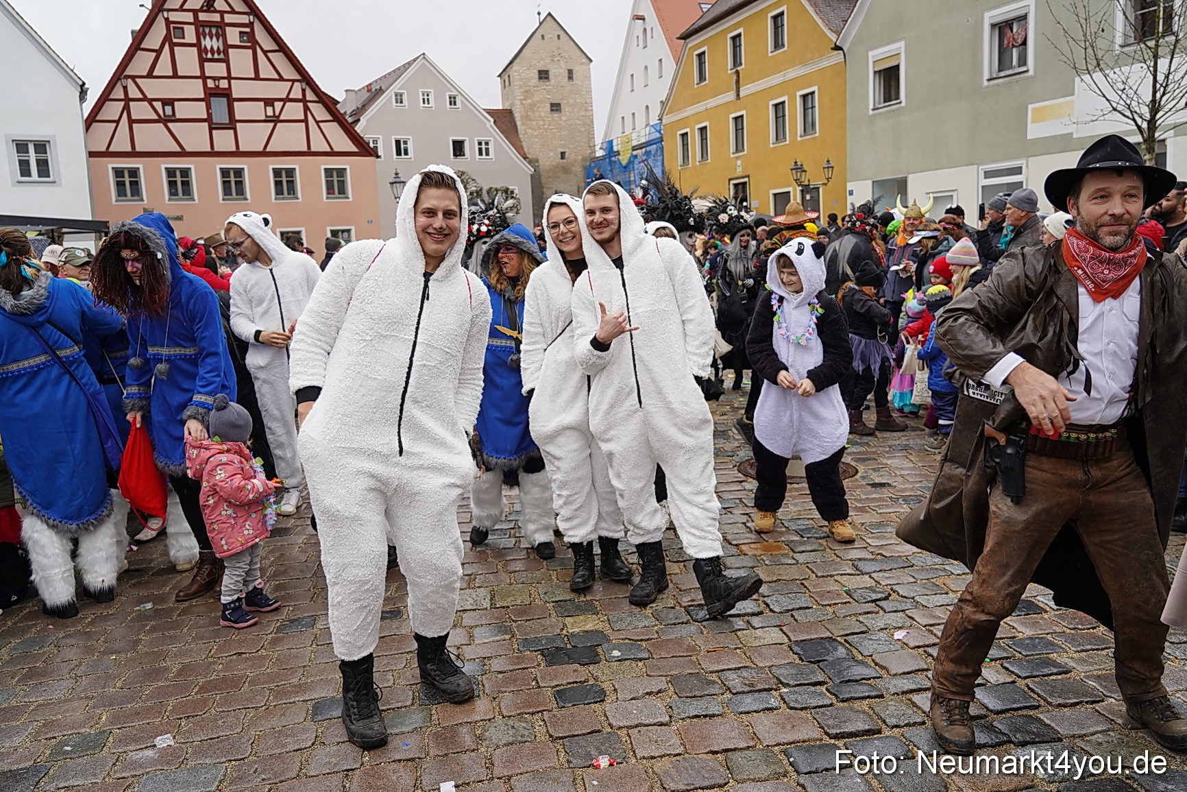 Faschingsumzug Berching 2024 0329