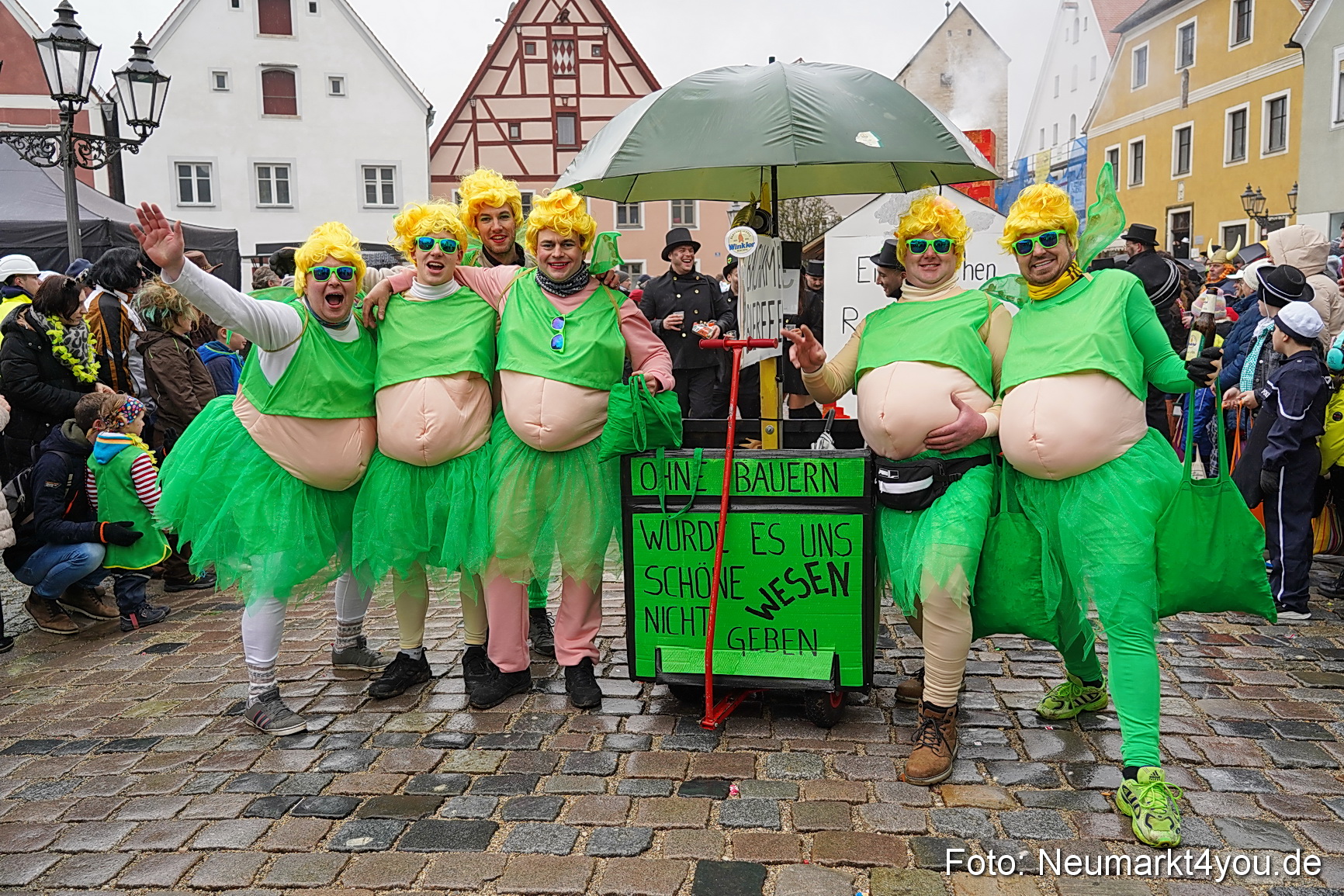 Faschingsumzug Berching 2024 0379