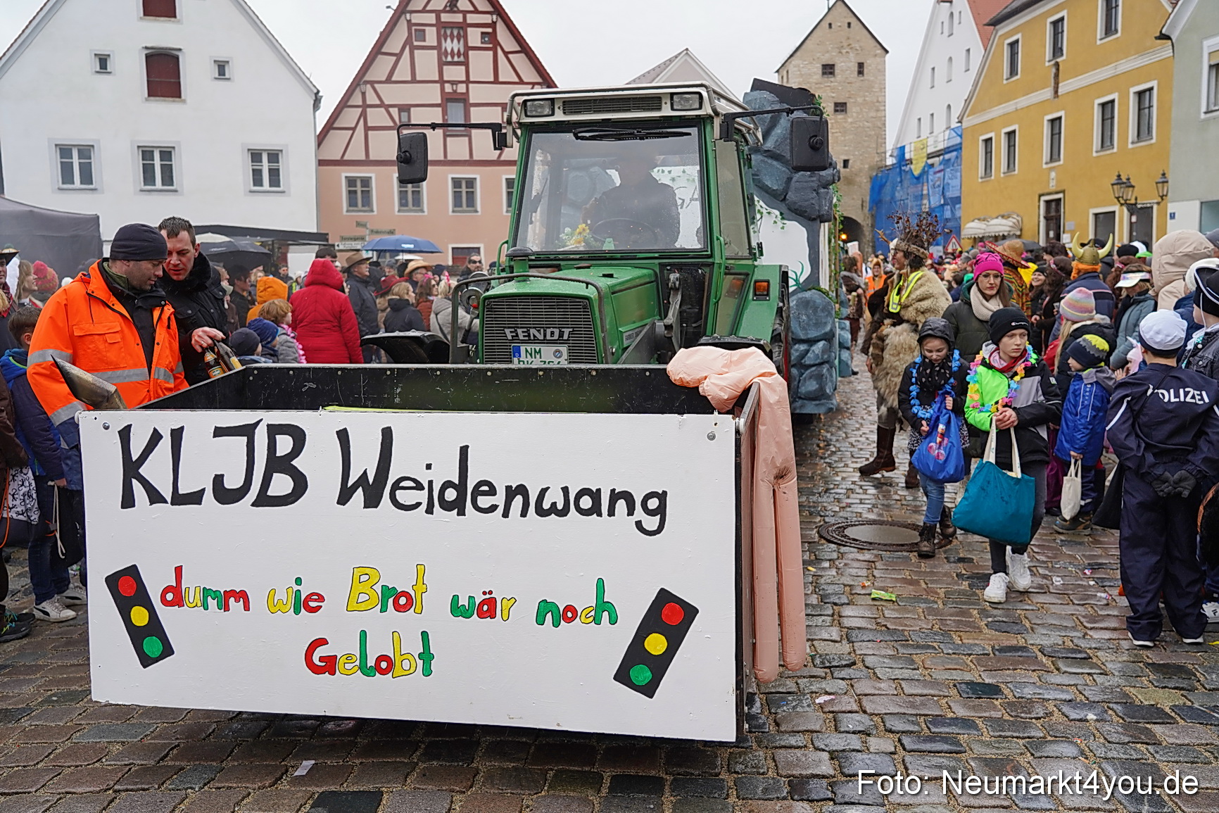 Faschingsumzug Berching 2024 0430