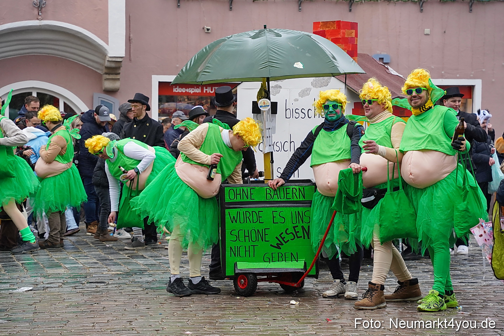 Faschingsumzug Berching 2024 0453