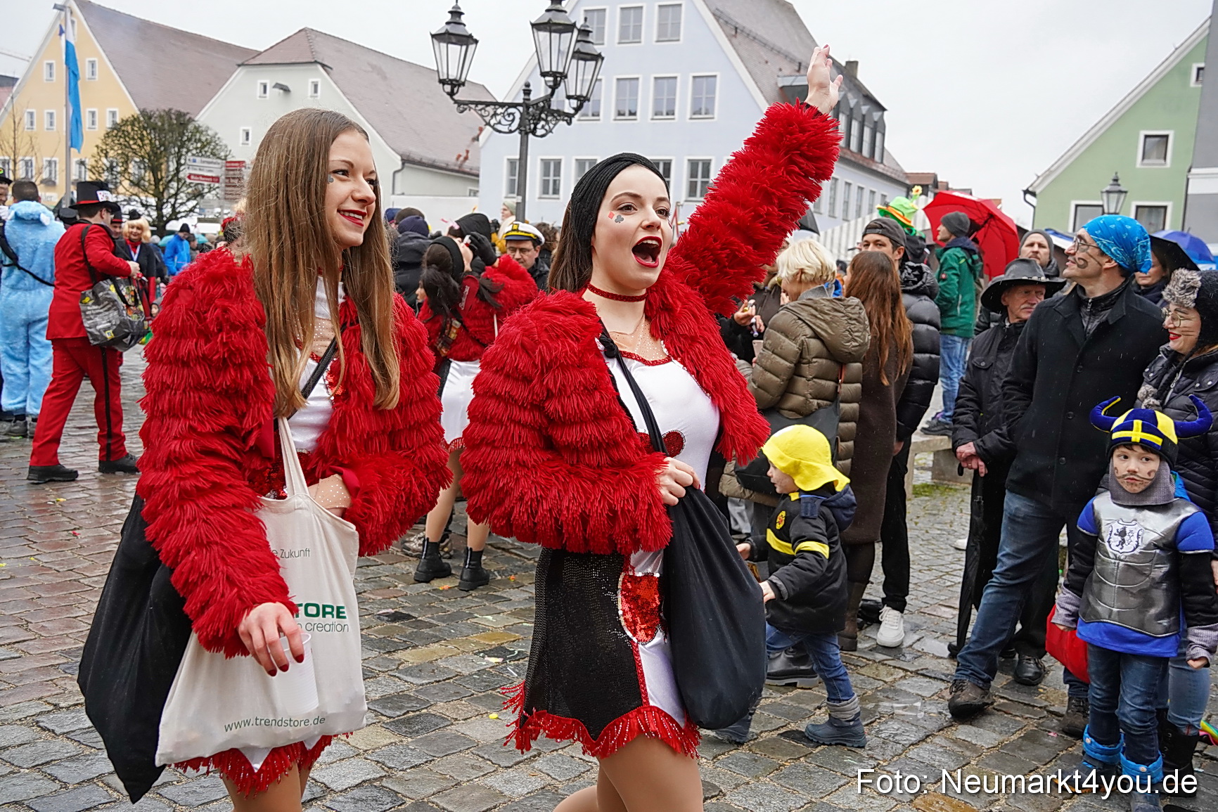 Faschingsumzug Berching 2024 0459