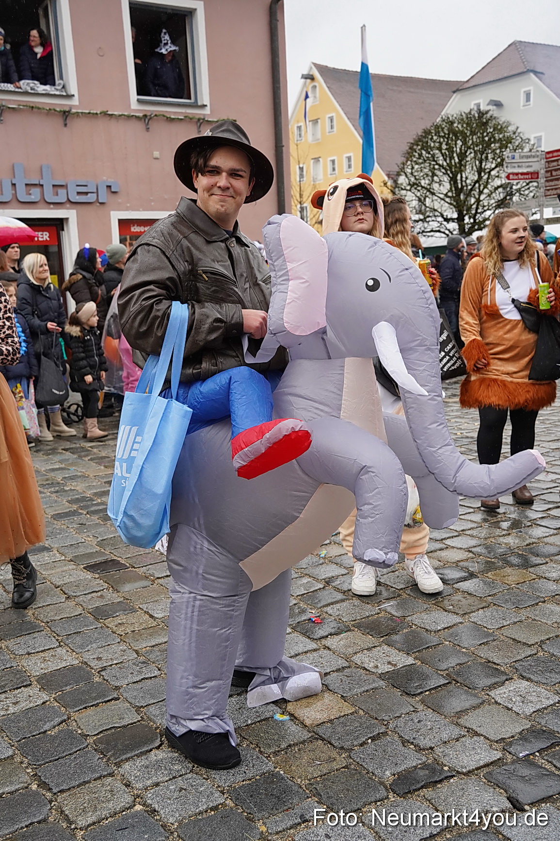 Faschingsumzug Berching 2024 0469