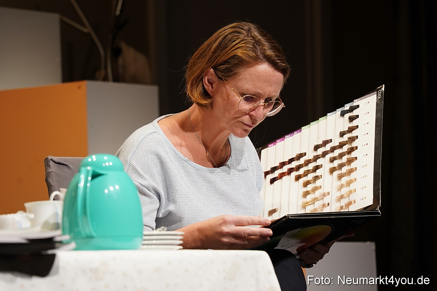 Leberkaes und rote Strapse 2024 0004