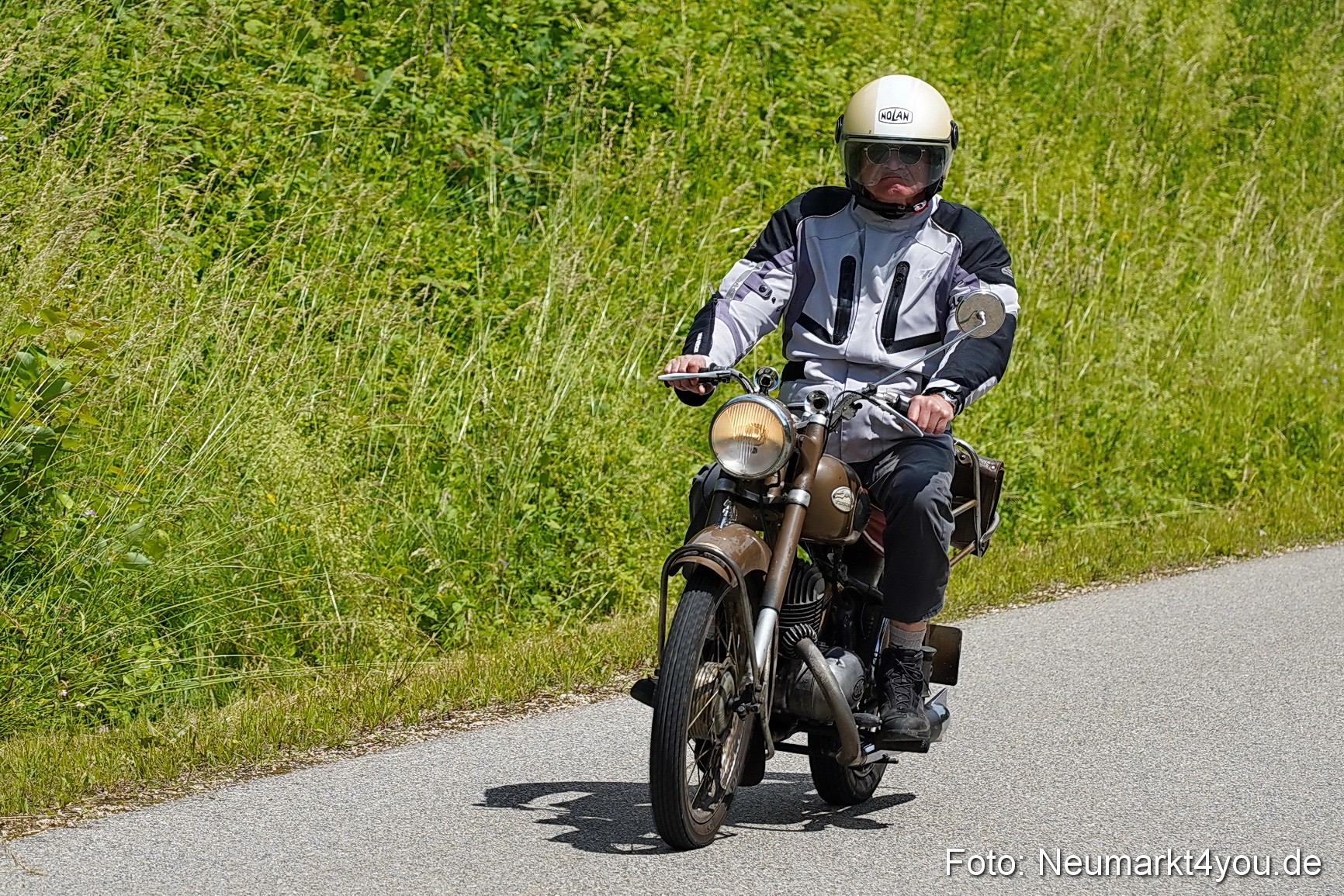 Oldtimertreffen Neumarkt Streckenfotos 0008