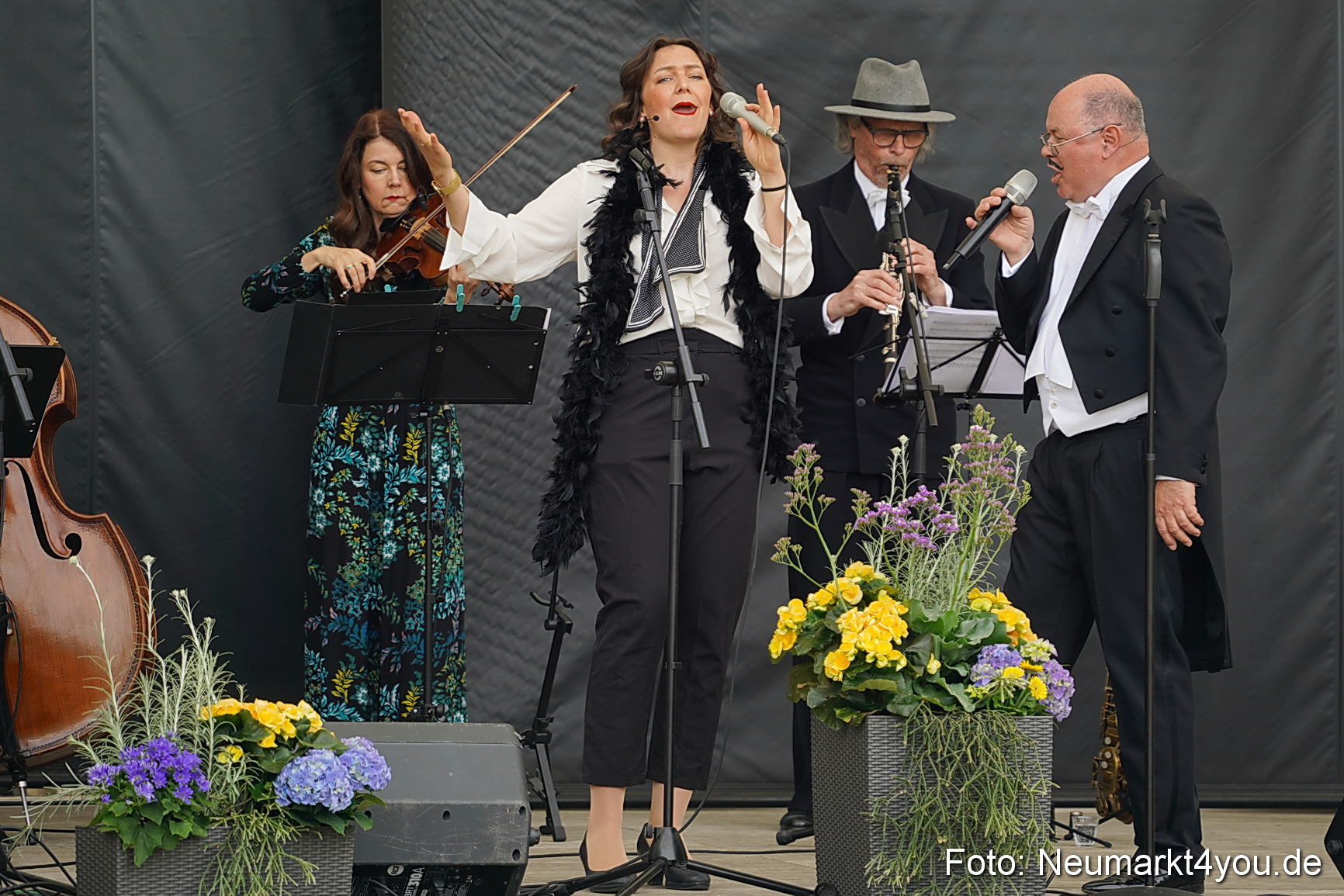 Schellack Revue Sommer im Park 2024 0003