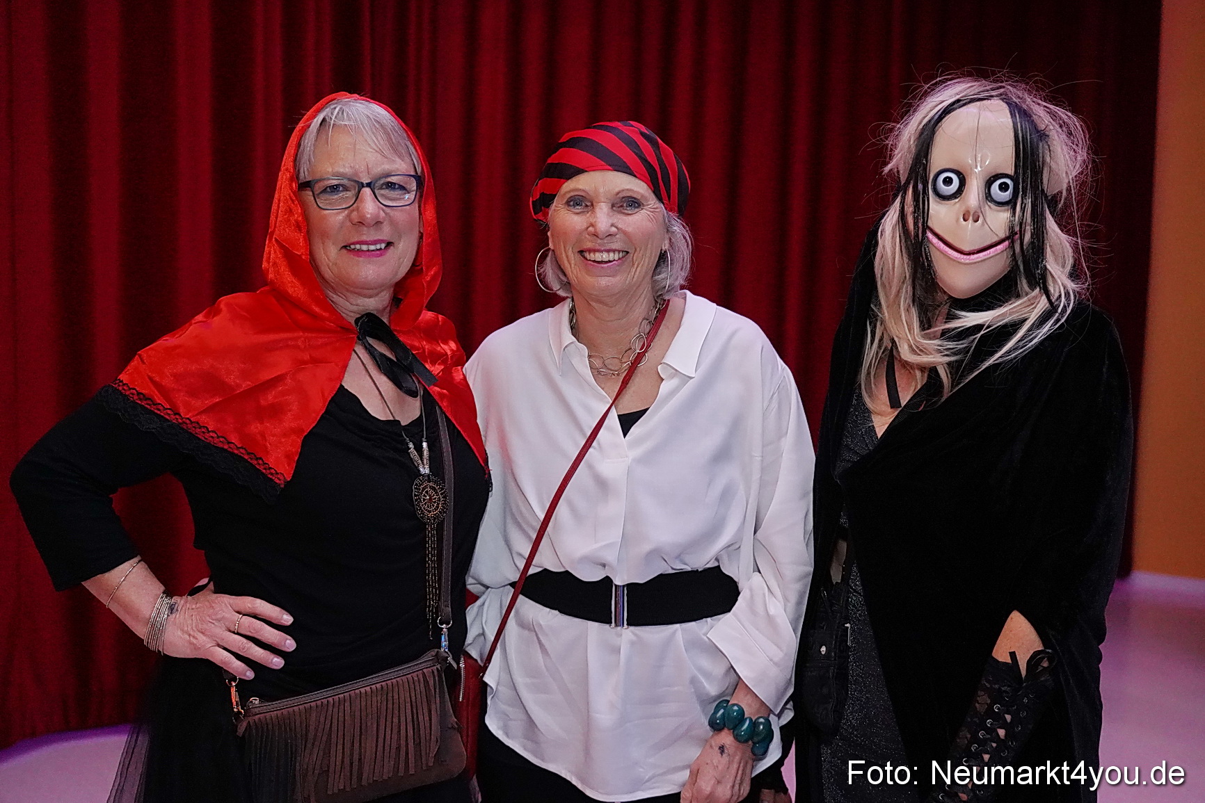 Weiberfasching Neumarkt 2024 0009