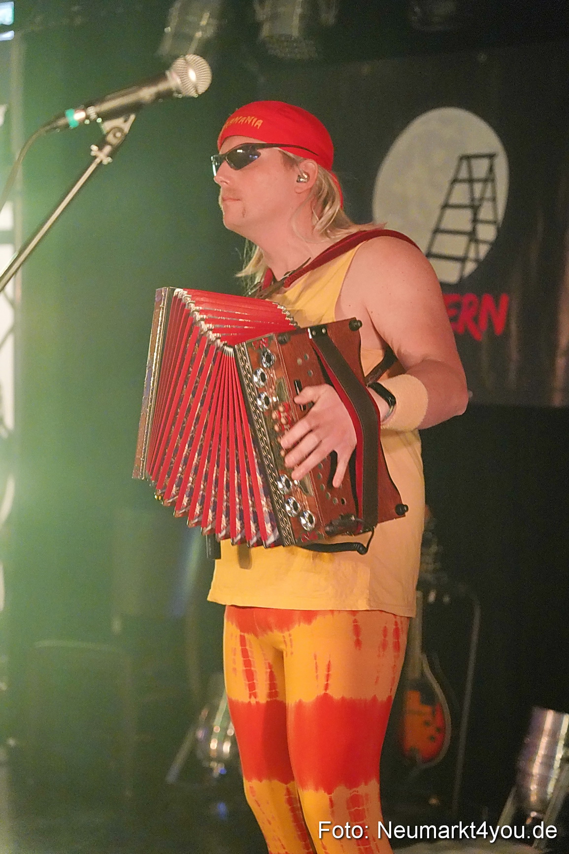 Weiberfasching Neumarkt 2024 0047