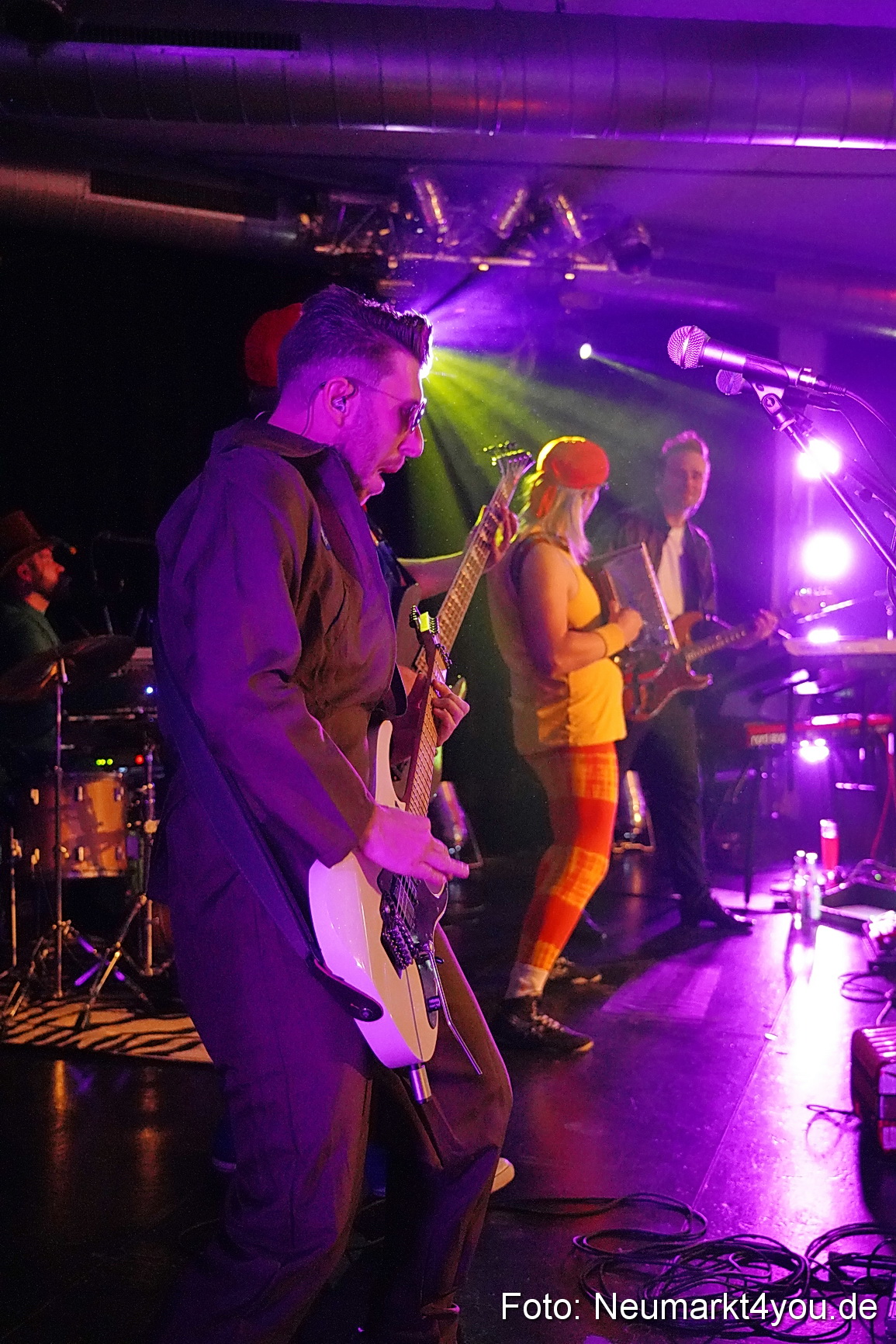 Weiberfasching Neumarkt 2024 0049