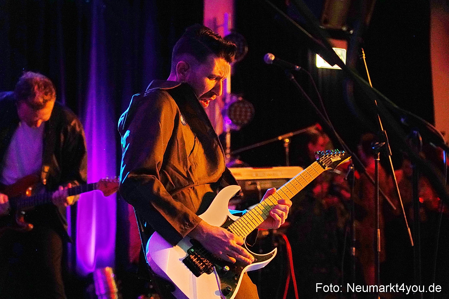 Weiberfasching Neumarkt 2024 0062