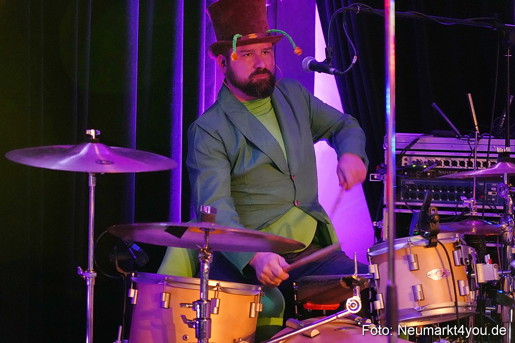 Weiberfasching Neumarkt 2024 0063