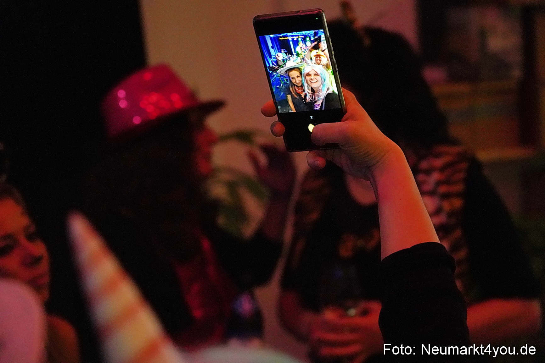 Weiberfasching Neumarkt 2024 0066