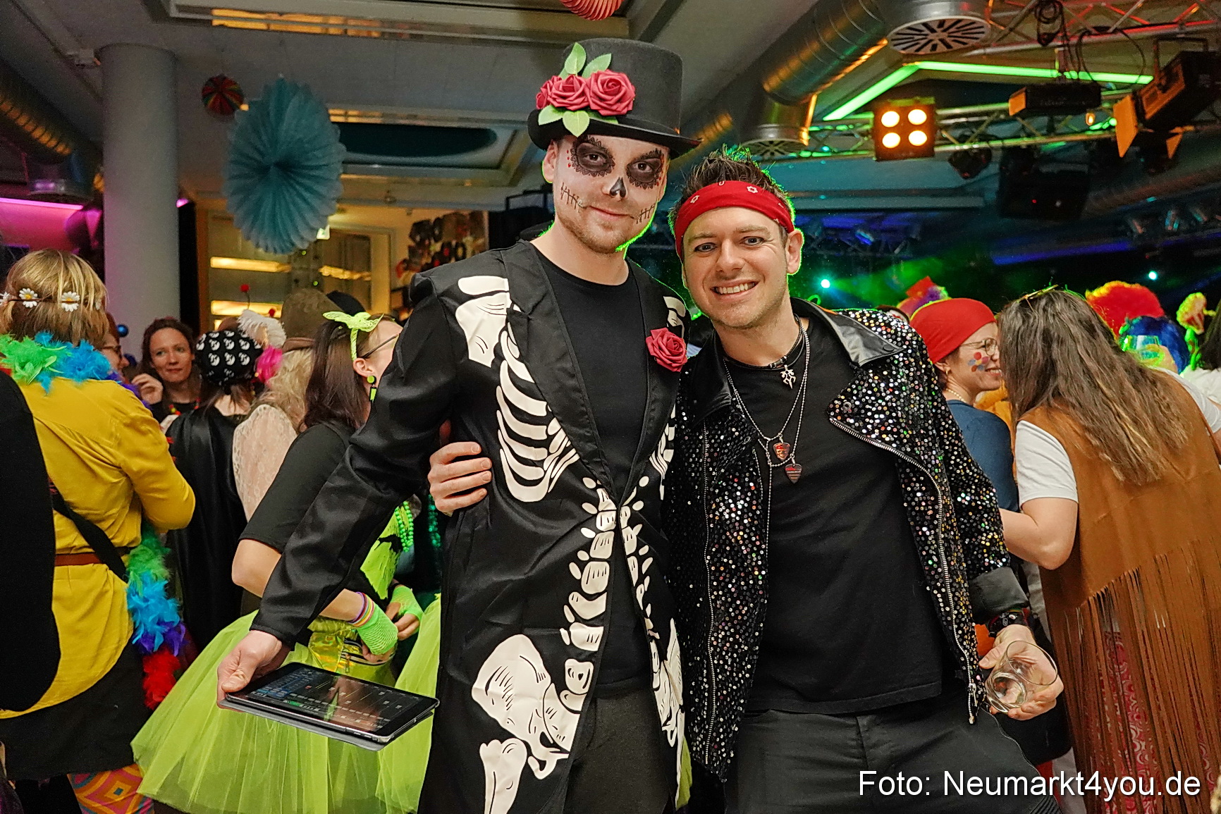 Weiberfasching Neumarkt 2024 0071