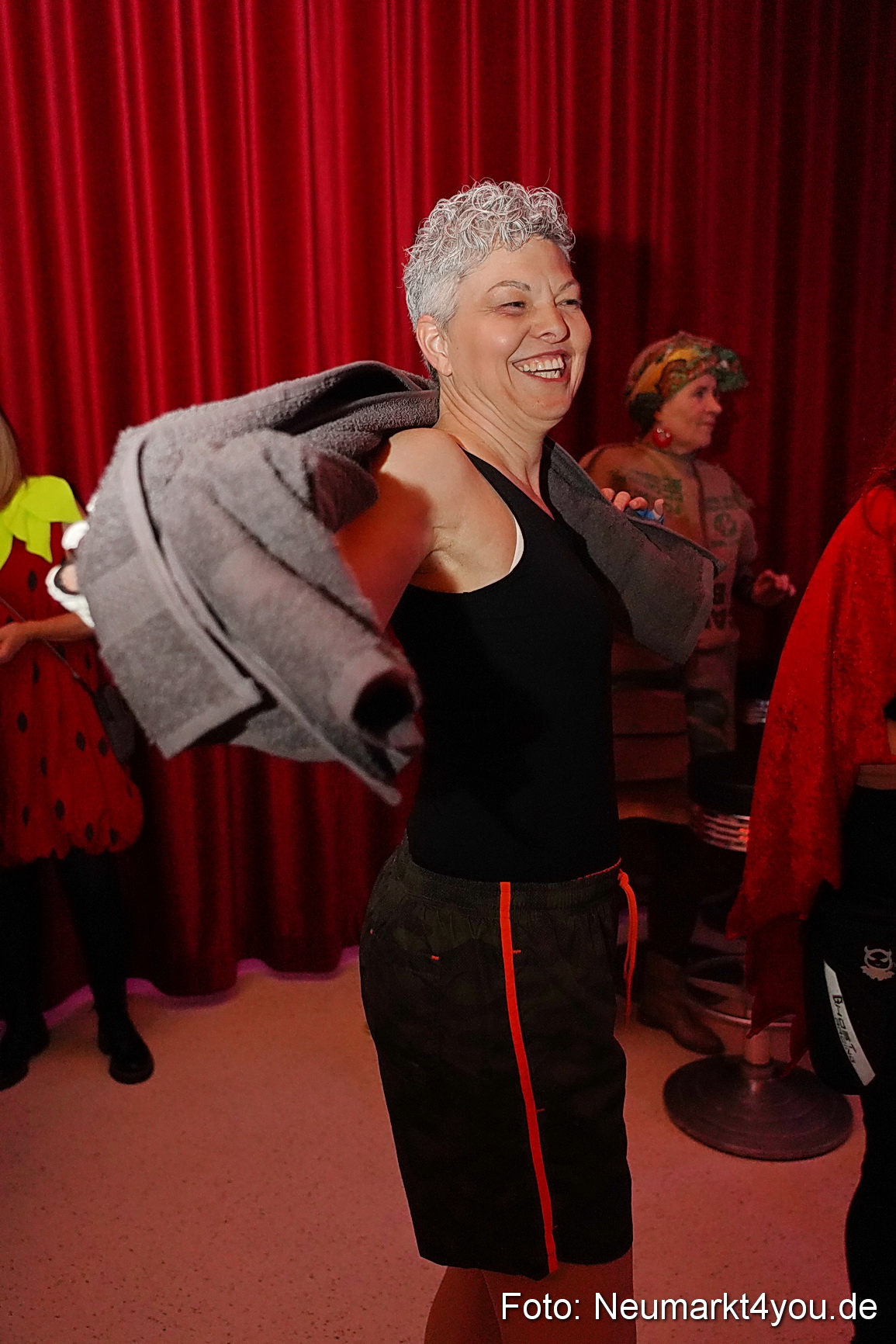 Weiberfasching Neumarkt 2024 0074
