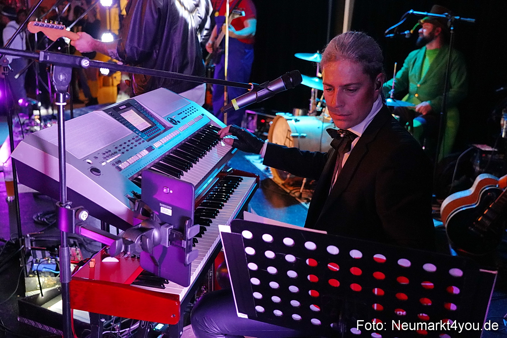 Weiberfasching Neumarkt 2024 0088