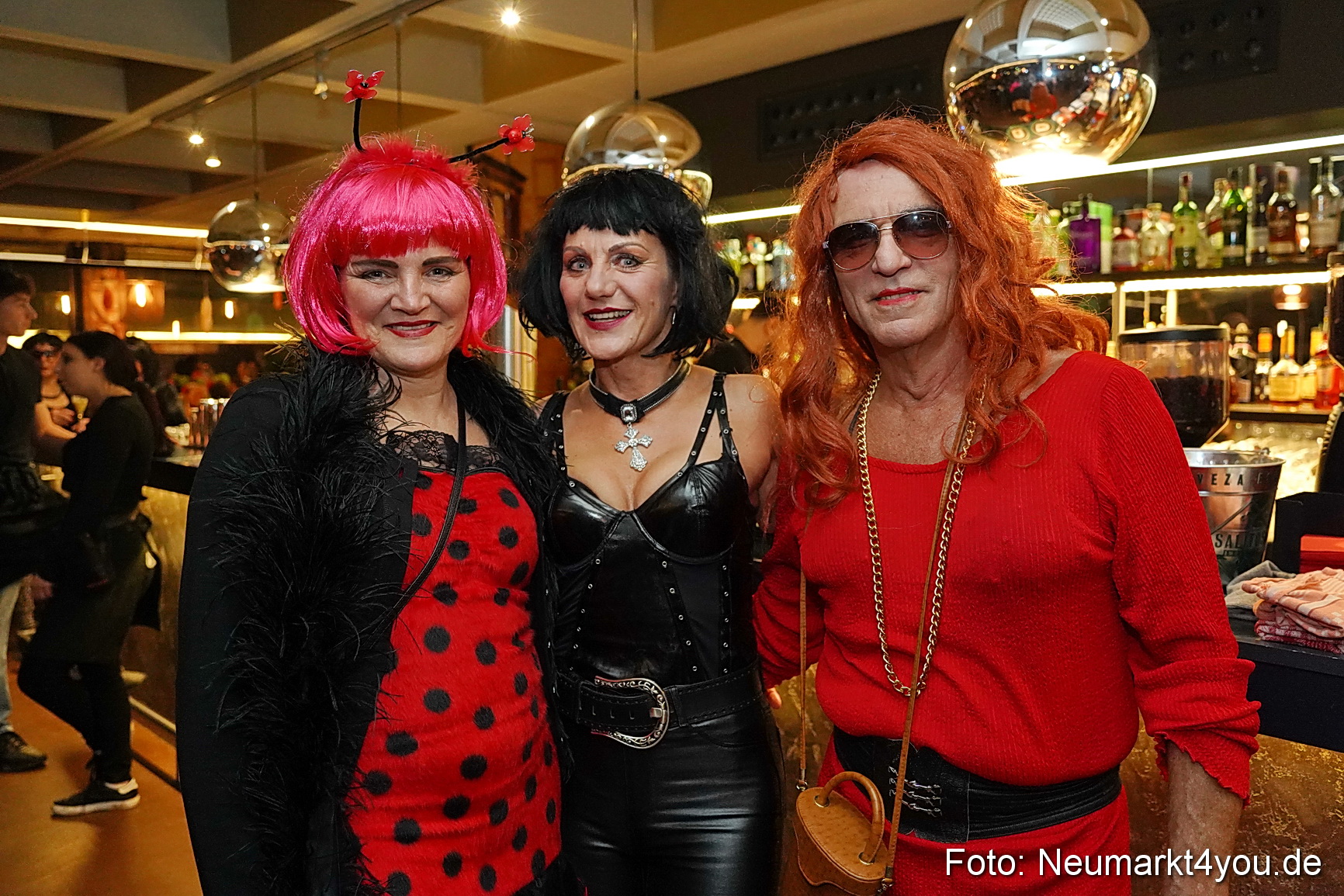 Weiberfasching Neumarkt 2024 0115